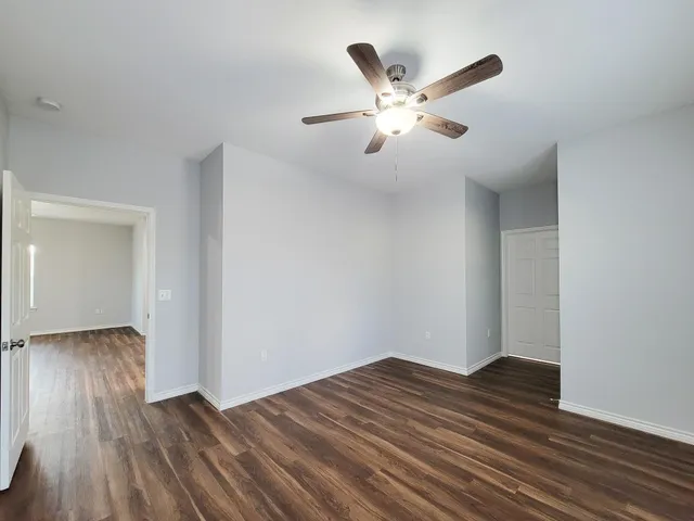 $1,625 | 3201 J P Davis Avenue, Bay City, TX 77414