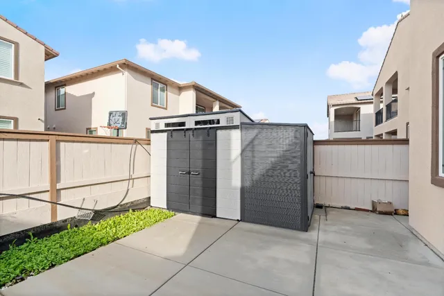 $925,000 | 5643 Sailrock Street, Sacramento, CA 95835