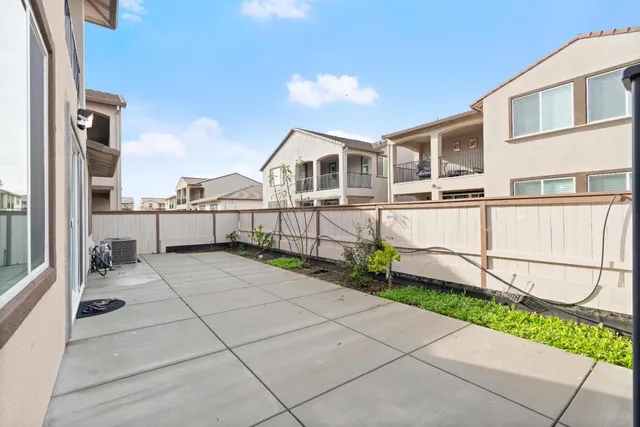 $925,000 | 5643 Sailrock Street, Sacramento, CA 95835