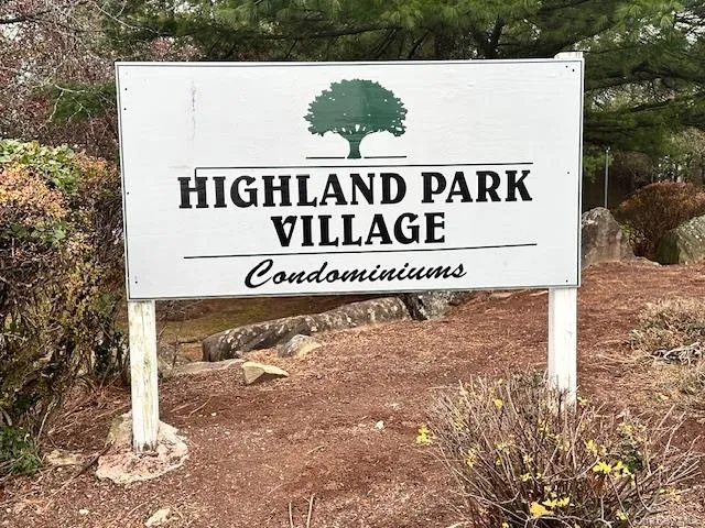 $2,300 | 25 Jimal Drive, Middletown, NY 10940