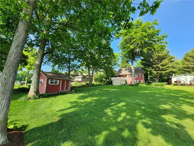 $999,999 | 808 Latonka Drive, Mercer, PA 16137