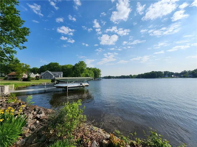 $999,999 | 808 Latonka Drive, Mercer, PA 16137