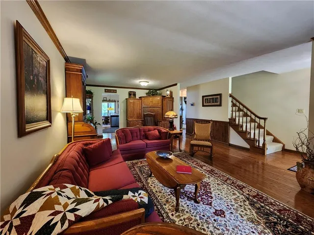 $999,999 | 808 Latonka Drive, Mercer, PA 16137