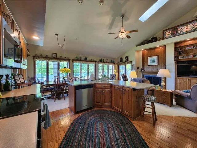 $999,999 | 808 Latonka Drive, Mercer, PA 16137