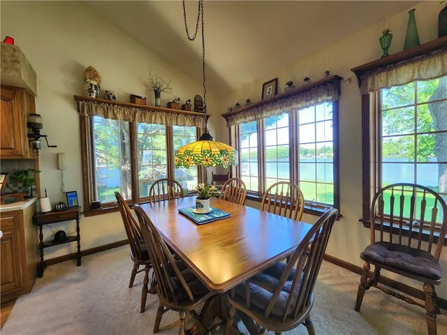 $999,999 | 808 Latonka Drive, Mercer, PA 16137