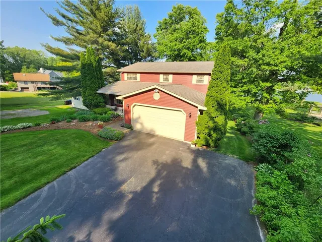 $999,999 | 808 Latonka Drive, Mercer, PA 16137