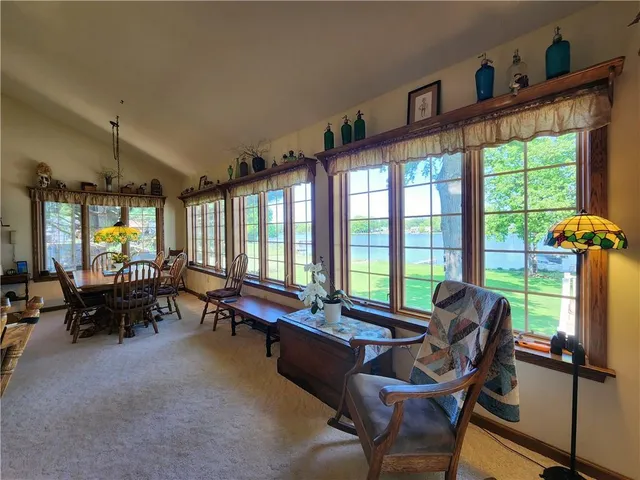 $999,999 | 808 Latonka Drive, Mercer, PA 16137