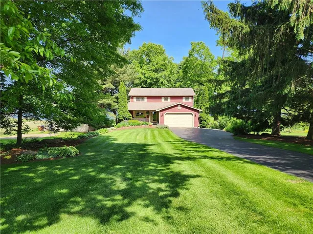 $999,999 | 808 Latonka Drive, Mercer, PA 16137