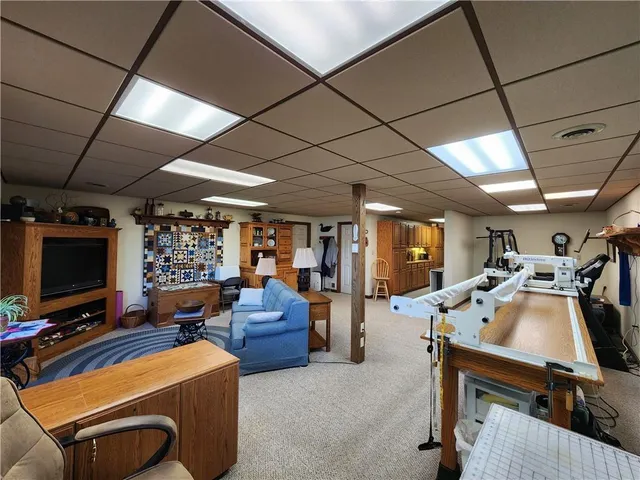 $999,999 | 808 Latonka Drive, Mercer, PA 16137