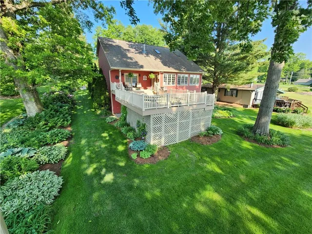 $999,999 | 808 Latonka Drive, Mercer, PA 16137