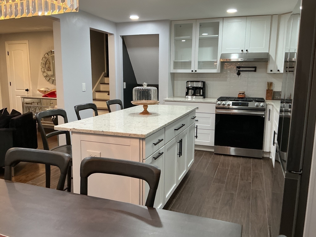 34 Pebble Path Lane West Springfield, MA 01089 - Photo 13 of 35