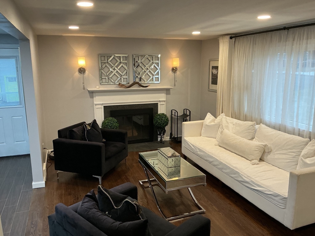 34 Pebble Path Lane West Springfield, MA 01089 - Photo 15 of 35