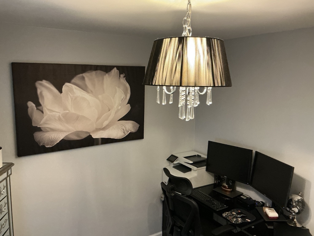 34 Pebble Path Lane West Springfield, MA 01089 - Photo 22 of 35