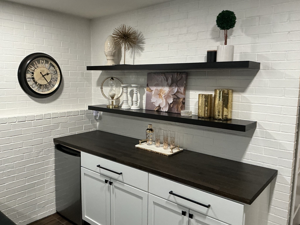 34 Pebble Path Lane West Springfield, MA 01089 - Photo 25 of 35