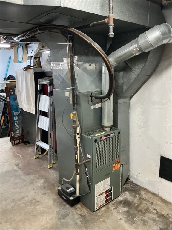 34 Pebble Path Lane West Springfield, MA 01089 - Photo 30 of 35