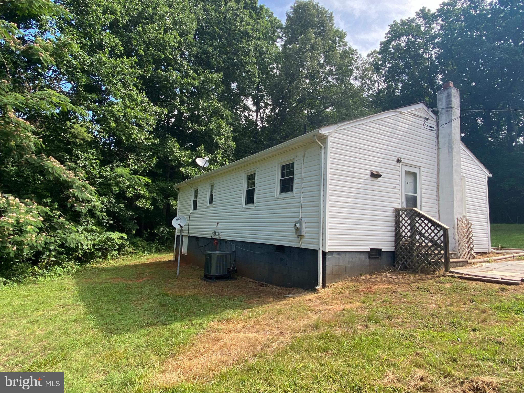 11201 Jacksontown Road Somerset, VA 22972 - Photo 2 of 19 Gallery Image 2