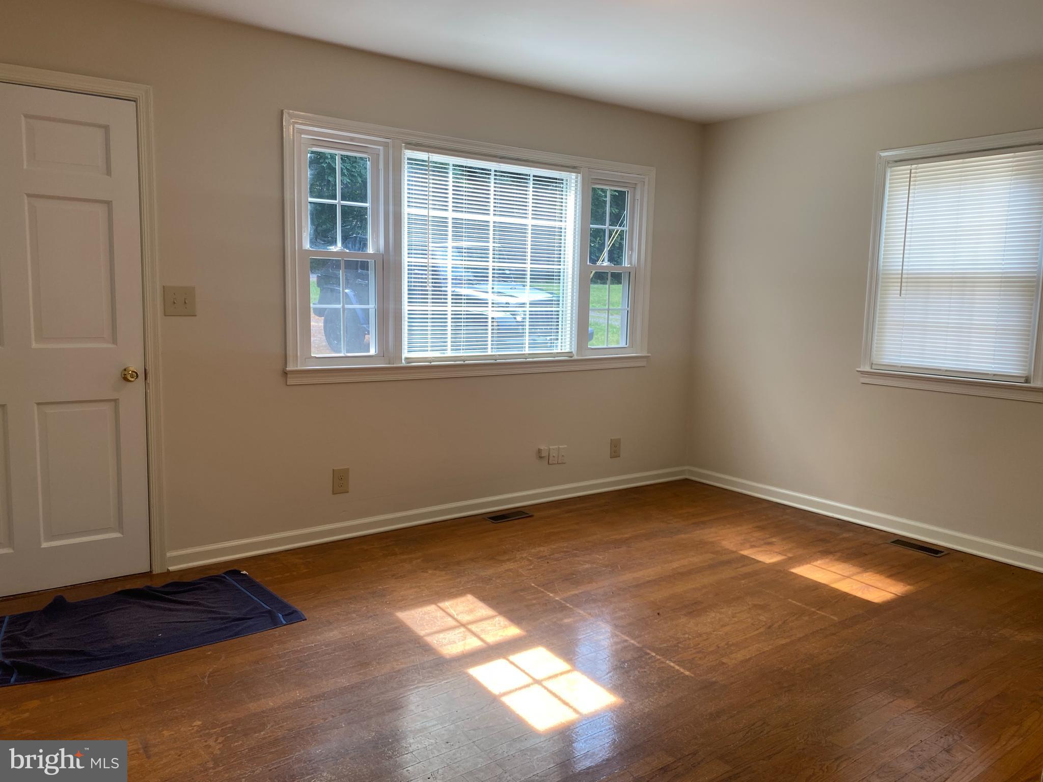 11201 Jacksontown Road Somerset, VA 22972 - Photo 3 of 19 Gallery Image 3