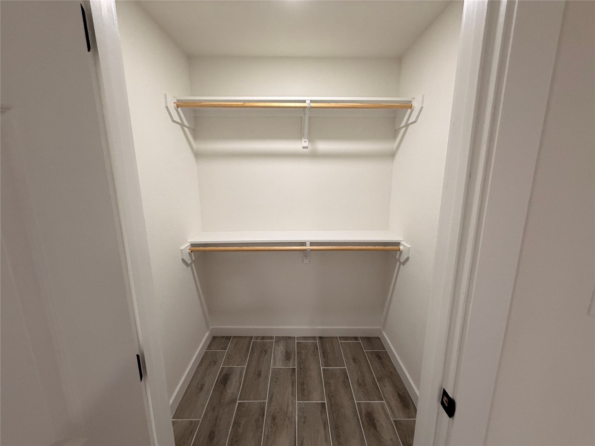 5842 Beldart Street Houston, TX 77033 - Photo 16 of 24 a view of utility room