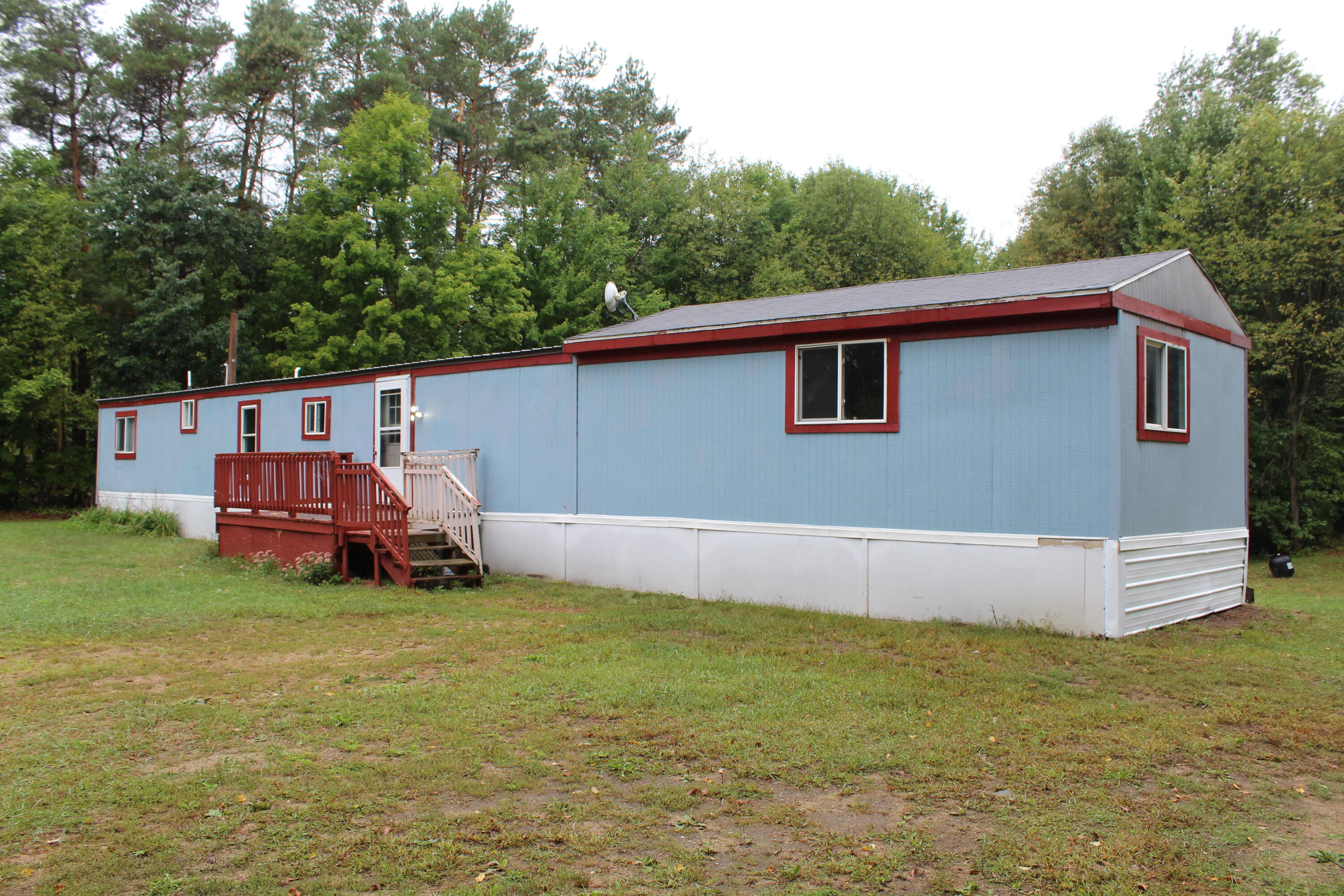 18120 3 Mile Road Morley, MI 49336 - Photo 1 of 23 IMG_7134