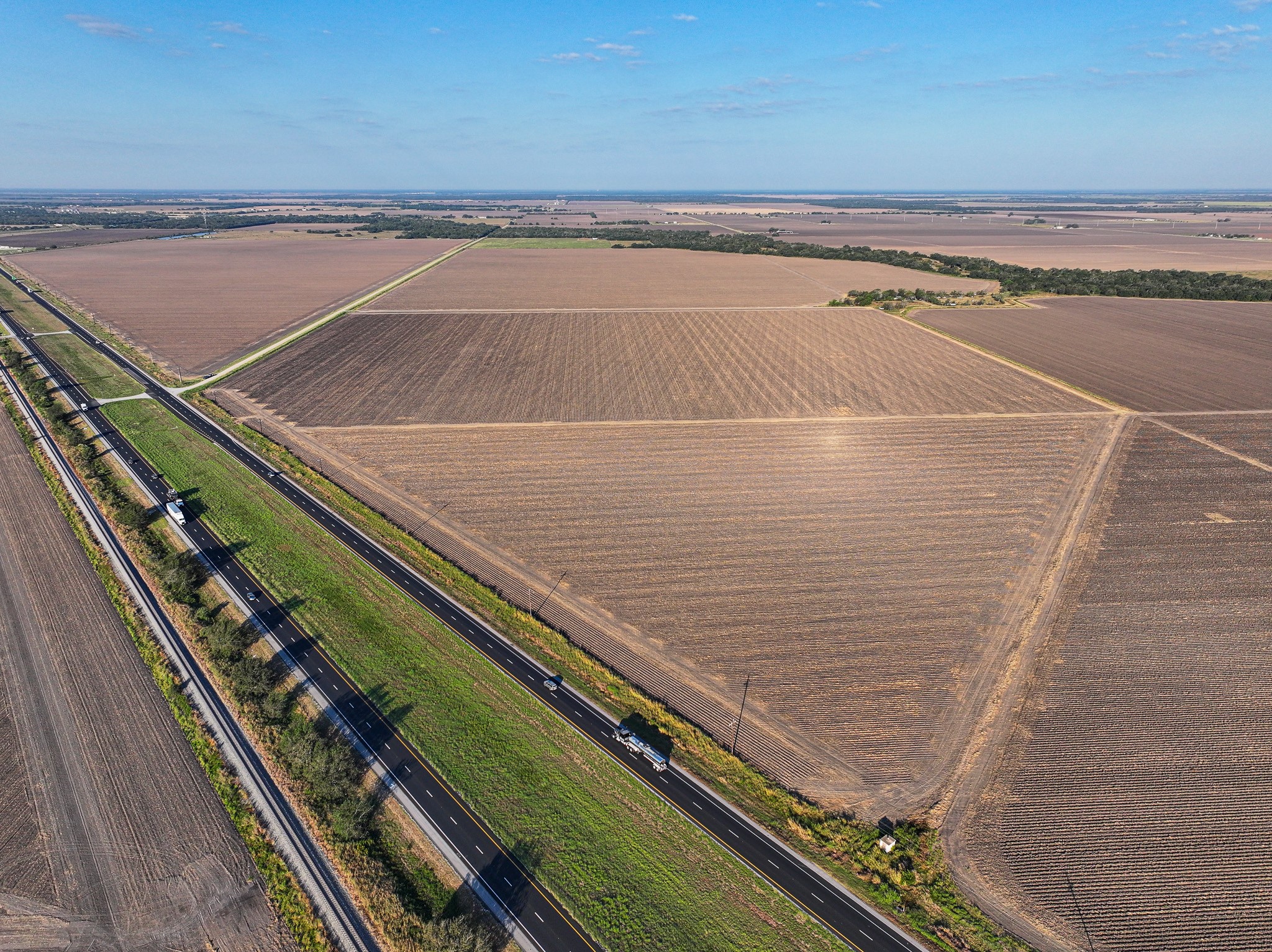 59 Us-59 Highway El Campo, TX 77437 - Photo 9 of 15 a view of a tennis court