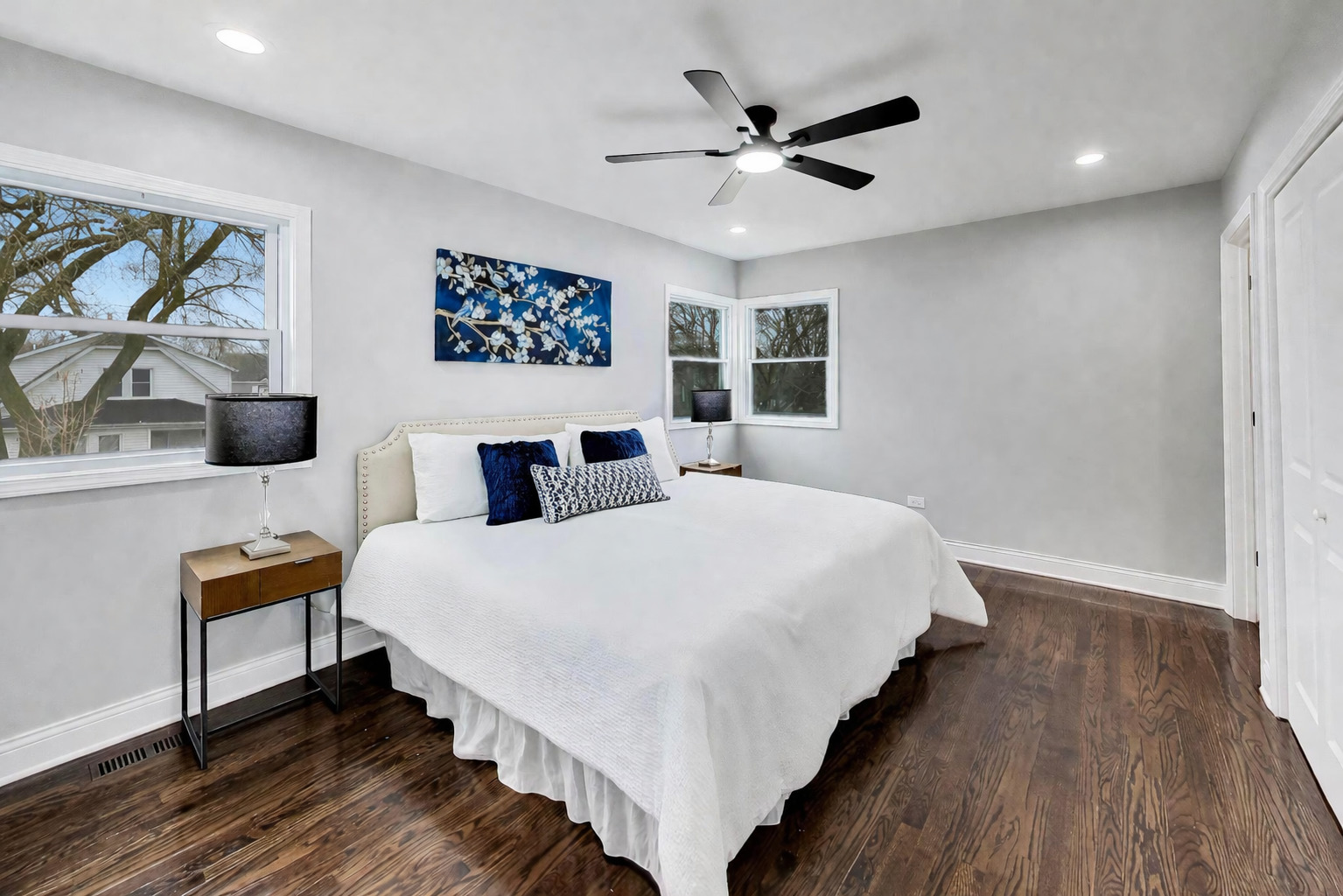 2227 Foster Street Evanston, IL 60201 - Photo 10 of 20