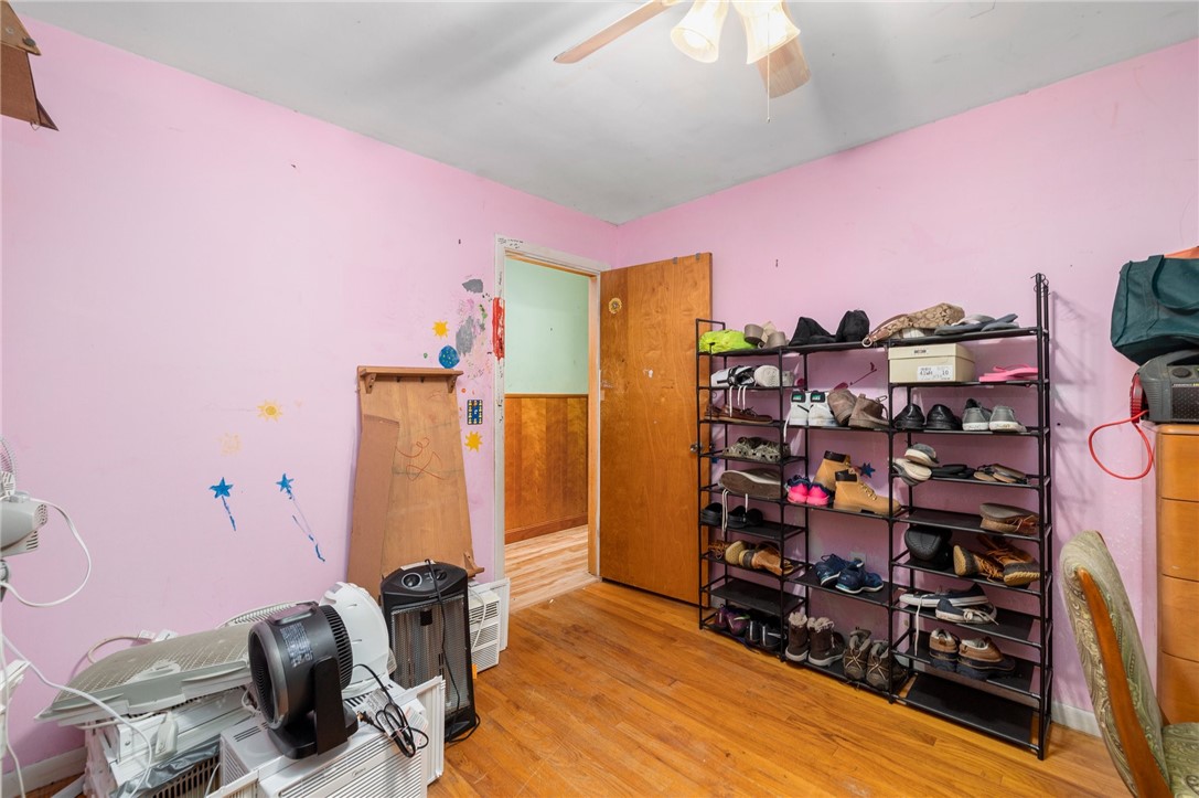 66 Benedict Road Warwick, RI 02888 - Photo 12 of 35 Gallery Image 12