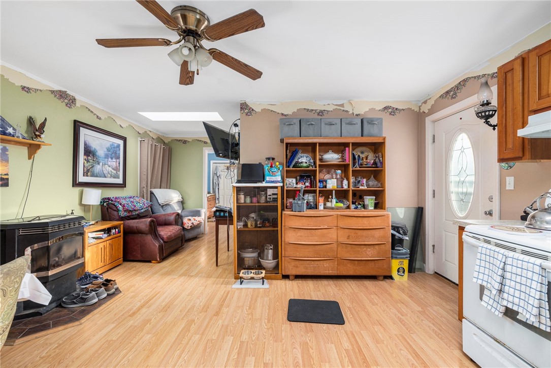 66 Benedict Road Warwick, RI 02888 - Photo 22 of 35 Gallery Image 22