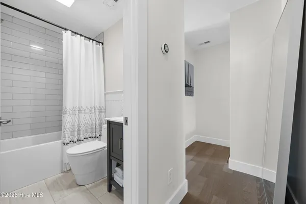 $600,000 | 209 Sand Dollar Lane, Hampstead, NC 28443