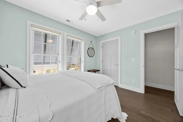 $600,000 | 209 Sand Dollar Lane, Hampstead, NC 28443