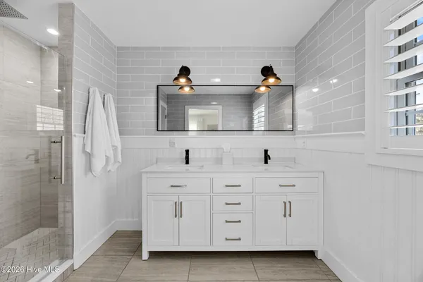 $600,000 | 209 Sand Dollar Lane, Hampstead, NC 28443