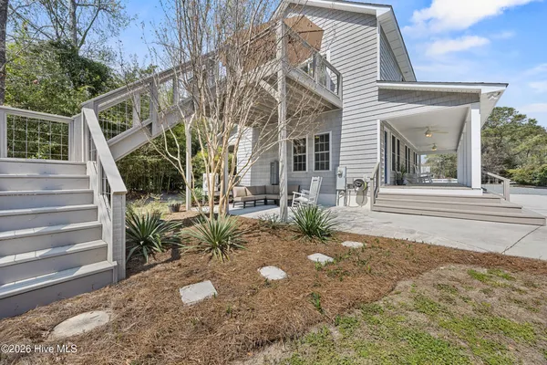 $600,000 | 209 Sand Dollar Lane, Hampstead, NC 28443