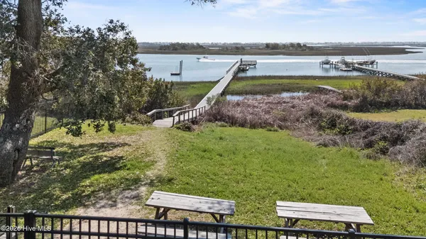 $600,000 | 209 Sand Dollar Lane, Hampstead, NC 28443