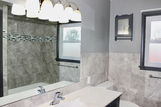 $199,900 | 318 4th Street Northwest, Blooming Prairie, MN 55917