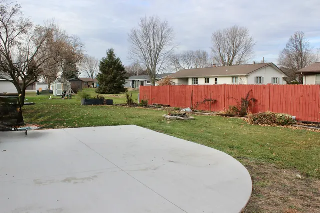 $199,900 | 318 4th Street Northwest, Blooming Prairie, MN 55917