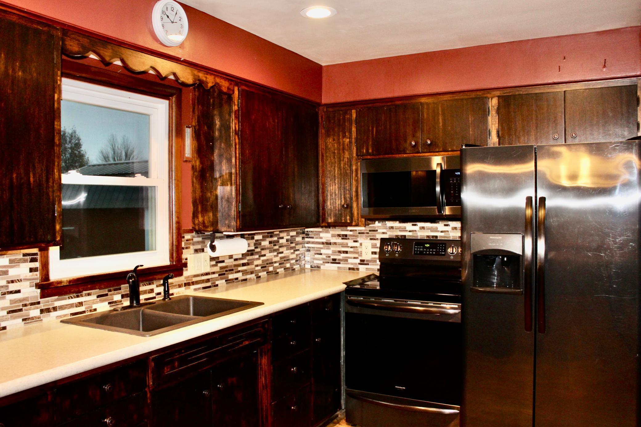 318 4th Street Northwest Blooming Prairie, MN 55917 - Photo 8 of 23