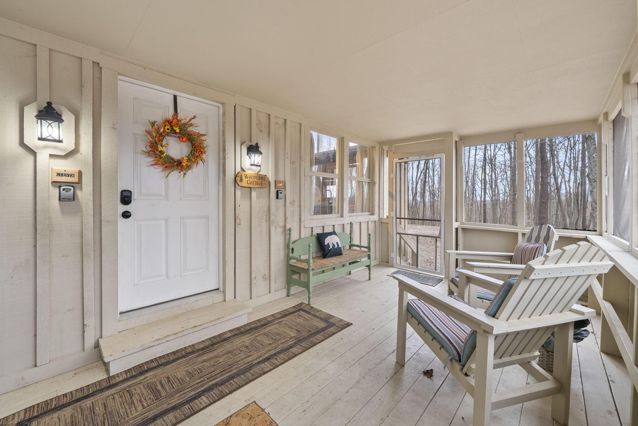 20554 Thompson Ridge Road Laurelville, OH 43135 - Photo 7 of 40 Covered Porch