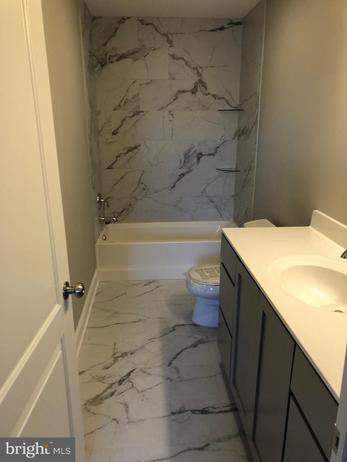 53 Meredith Road Hamilton, NJ 08610 - Photo 16 of 27