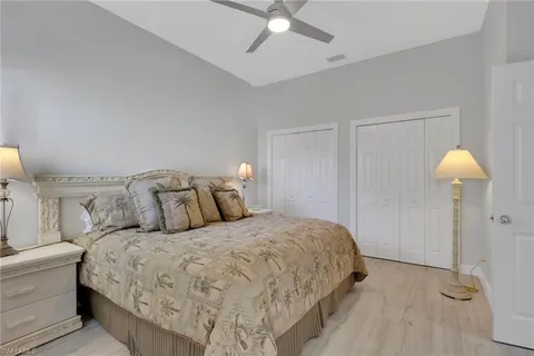 $675,000 | 870 Vistana Circle, Unit 52, Naples, FL 34119