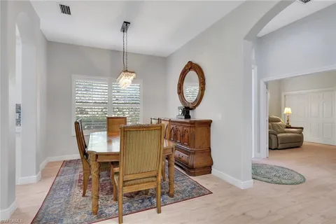 $675,000 | 870 Vistana Circle, Unit 52, Naples, FL 34119