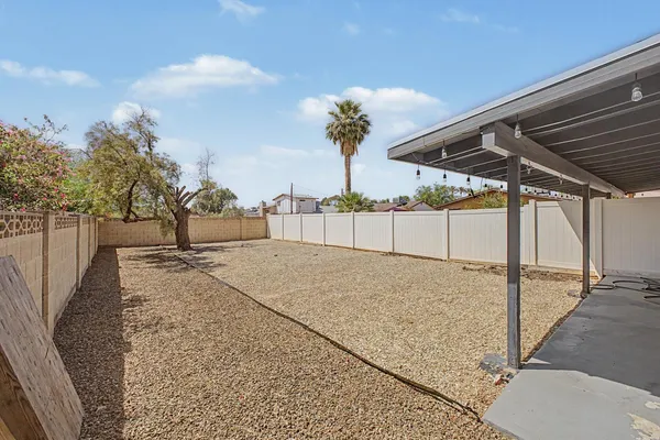 $1,395 | 2534 North 28th Street, Phoenix, AZ 85008