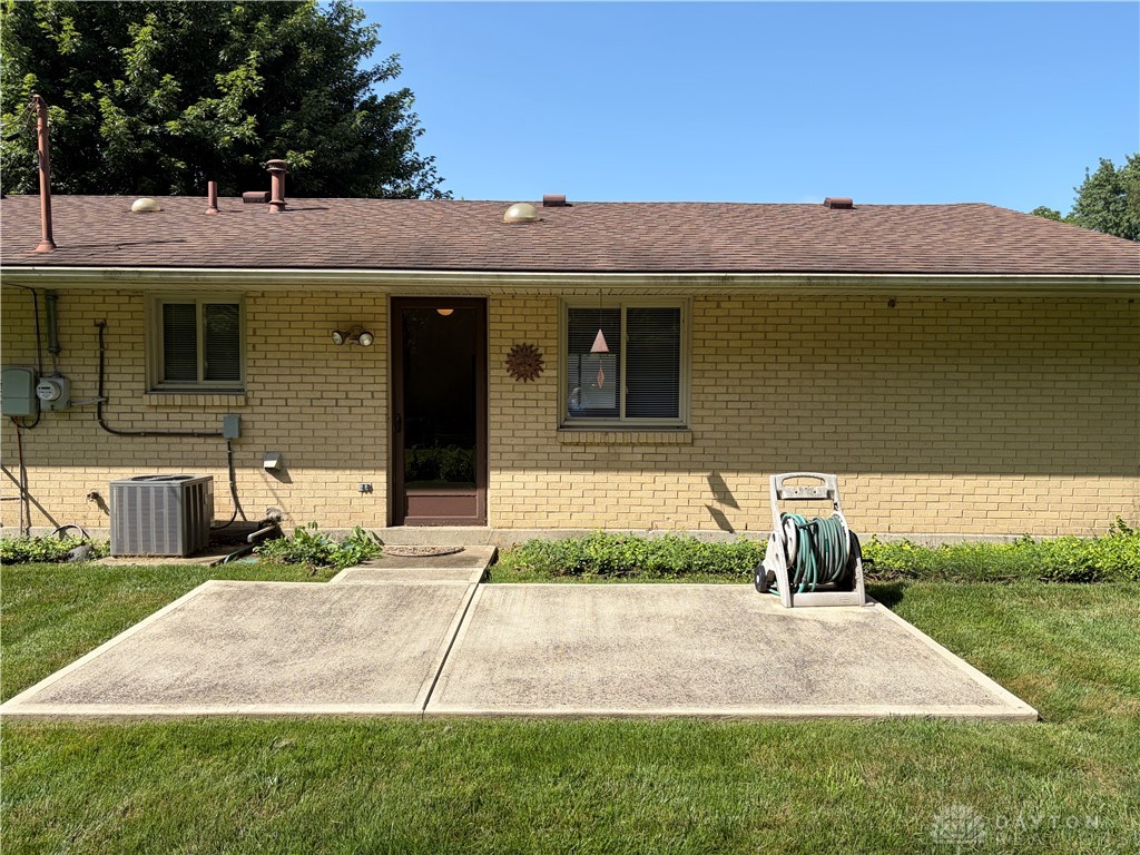 6537 Highbury Road Dayton, OH 45424 - Photo 16 of 17