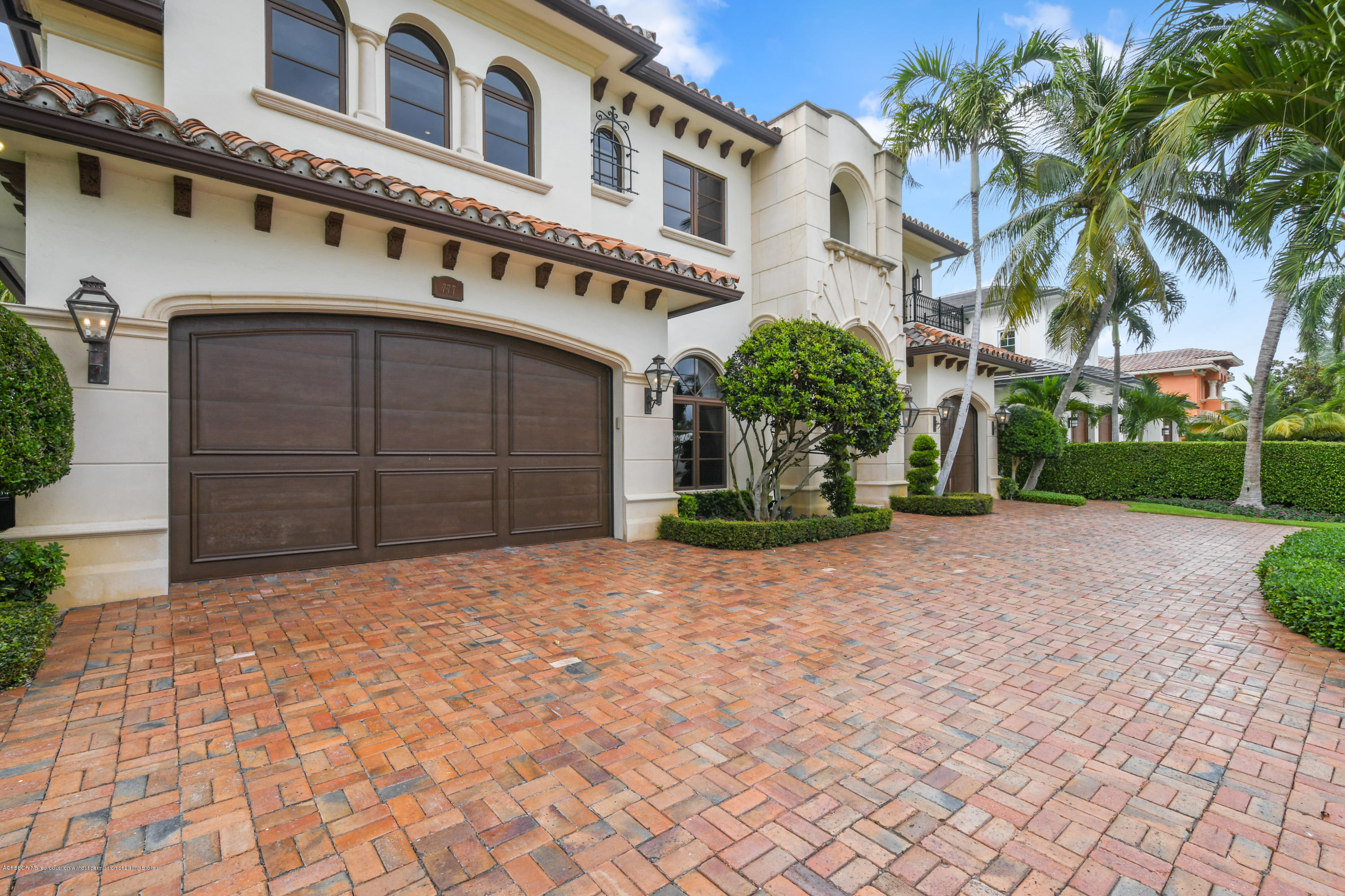 777 Northeast 35th Street Boca Raton, FL 33431 - Photo 3 of 50 a front view of a building