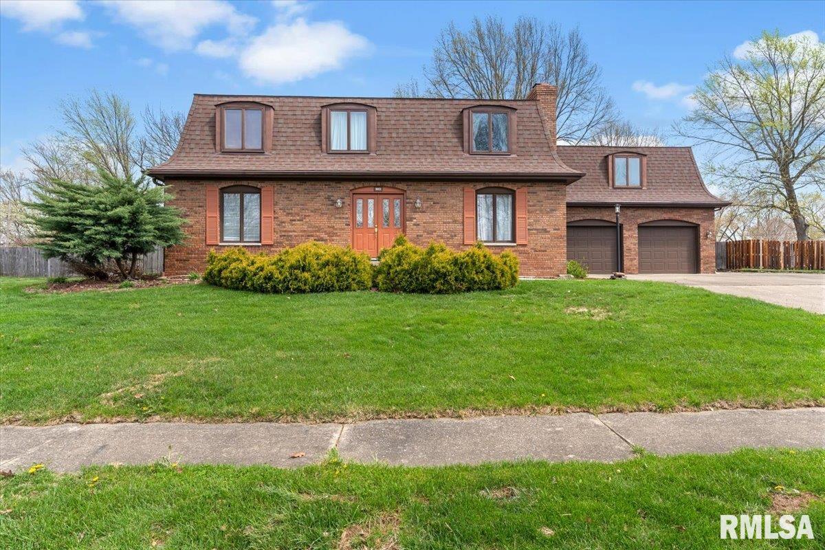 10 Beacon Ridge Drive Springfield, IL 62711 - Photo 1 of 28