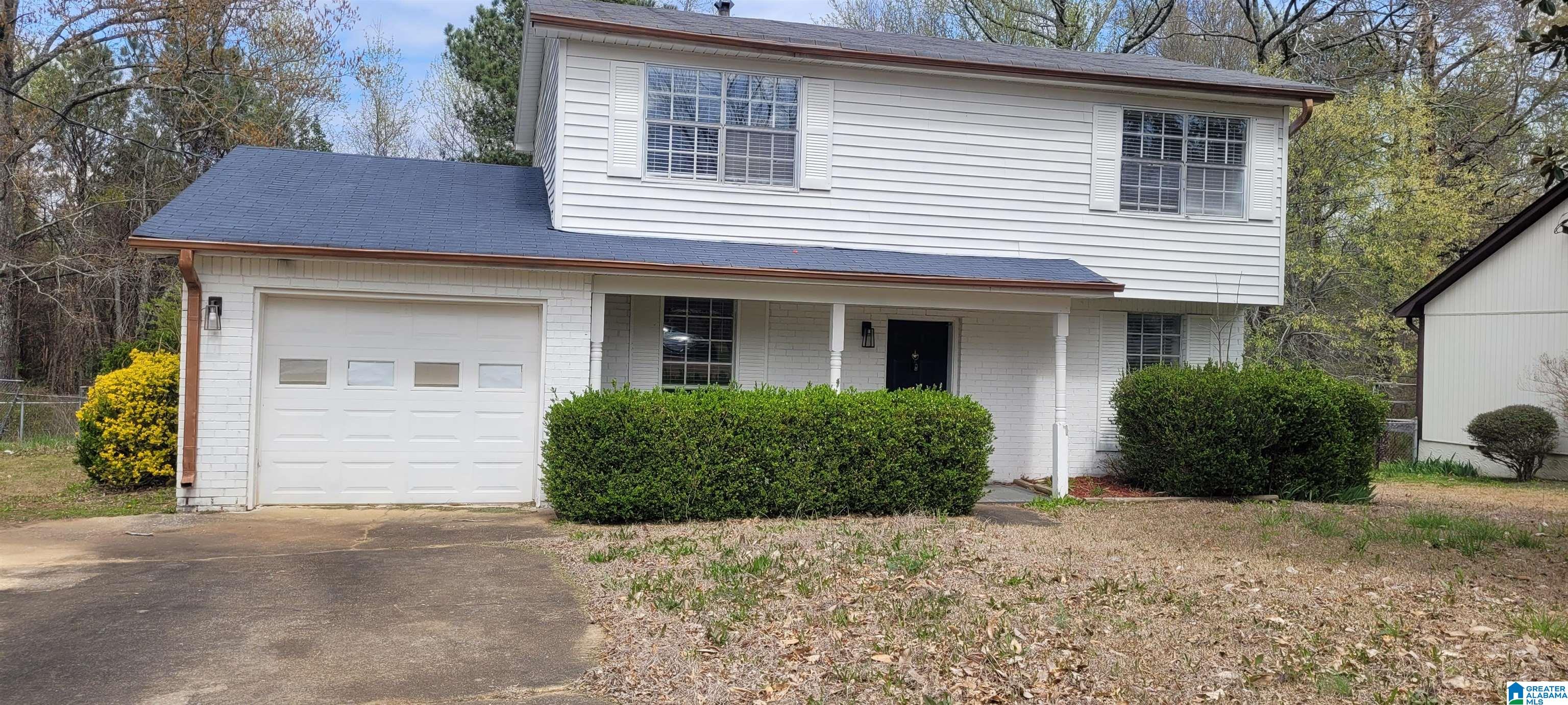 1848 Lyle Circle Birmingham, AL 35235 - Photo 2 of 9