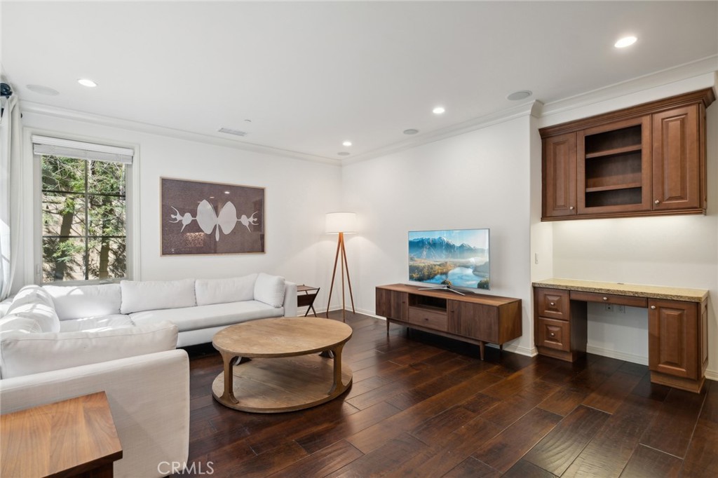 33 Bianco Irvine, CA 92618 - Photo 14 of 59