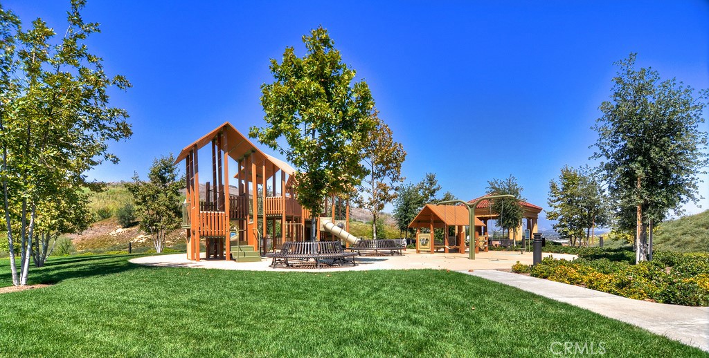 33 Bianco Irvine, CA 92618 - Photo 42 of 59