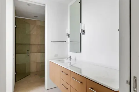 $995,000 | 1717 Arts Plaza, Unit 2112, Dallas, TX 75201
