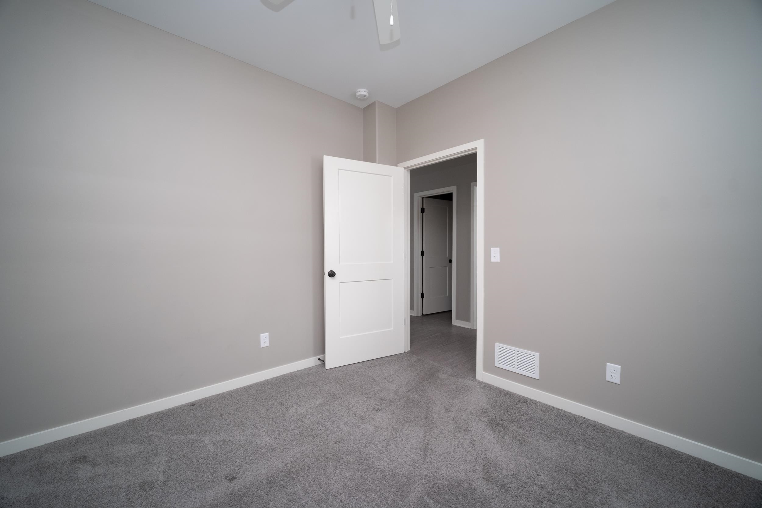 3460 North Bell School Road Rockford, IL 61114 - Photo 14 of 21