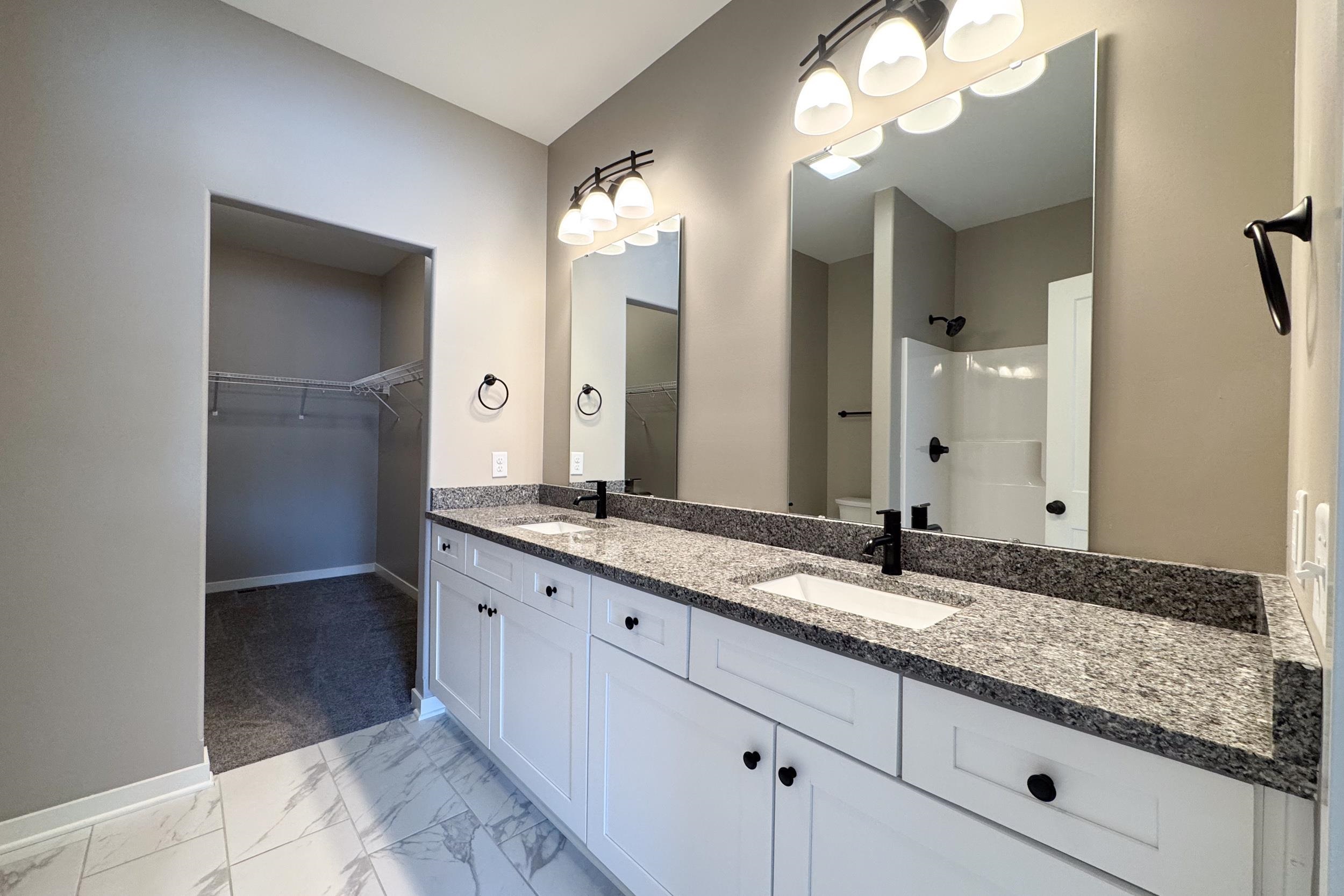 3460 North Bell School Road Rockford, IL 61114 - Photo 8 of 21