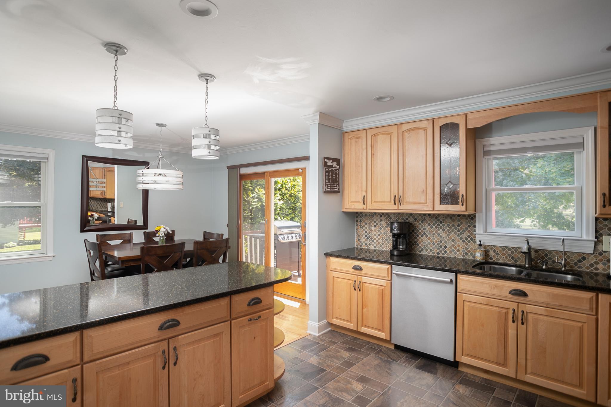 116 Extonville Road Hamilton, NJ 08620 - Photo 13 of 33